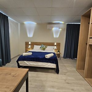 Habitación Grande con Cama King